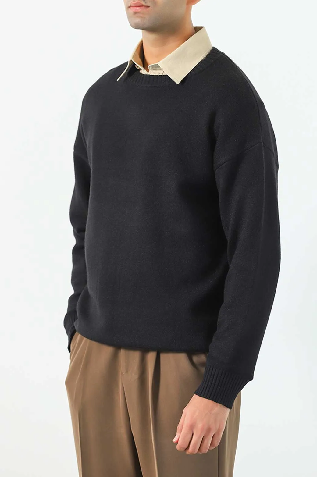 RELAXED CREW NECK SWEATER