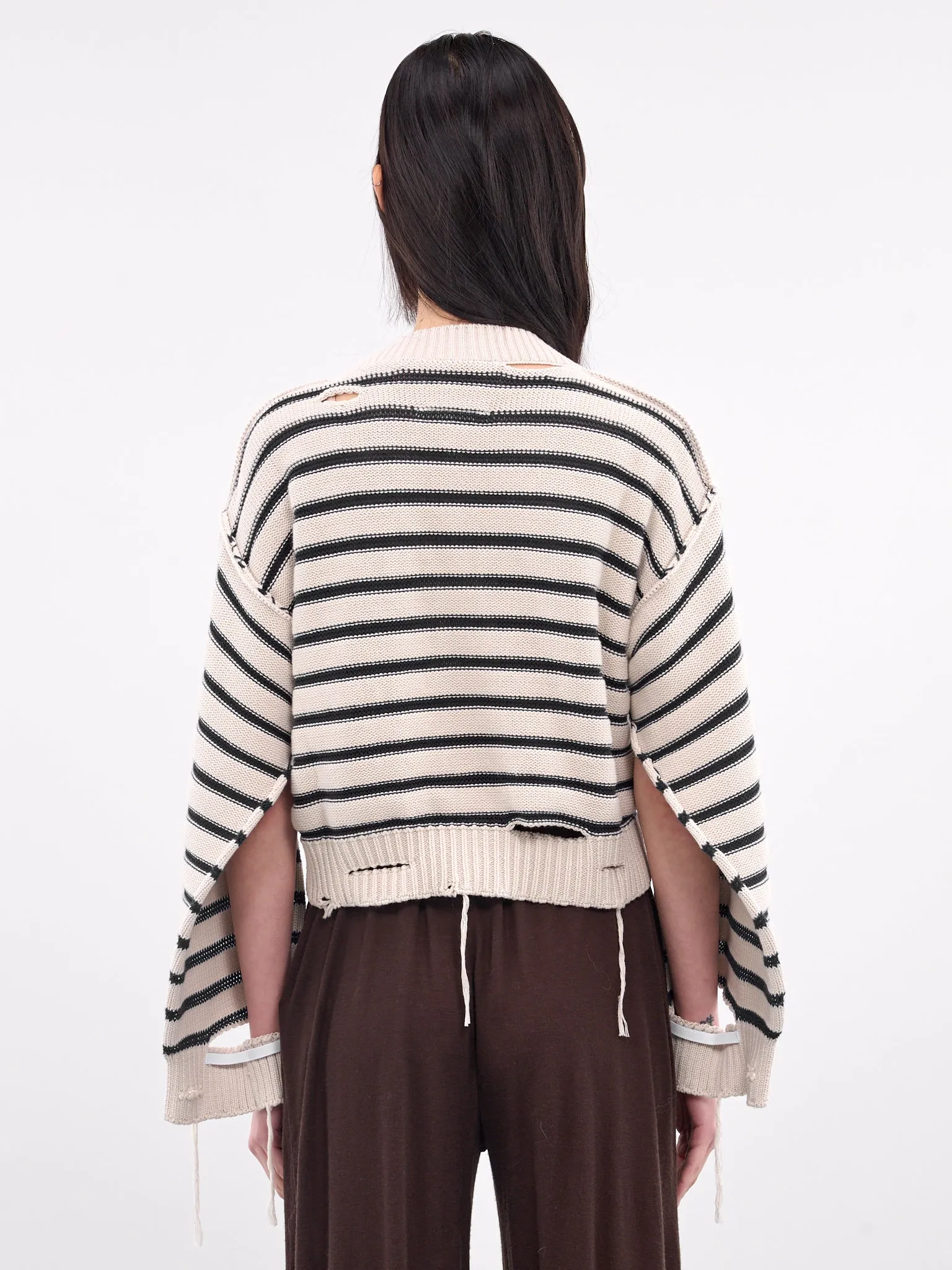 Striped V-Neck Cardigan (S52HP0025-M13080-CHALK-NAVY)